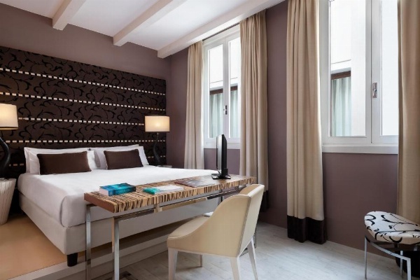 Centurion Palace image 10